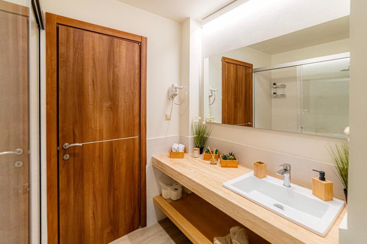 Luxury Town Center Suite, Β1 Heraklion  Ngoại thất bức ảnh